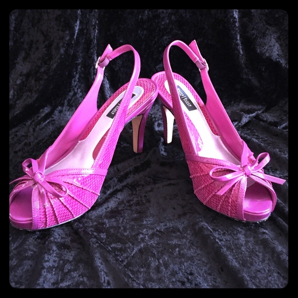 Black House Whit Market pumps.  Size 7 1/2.
