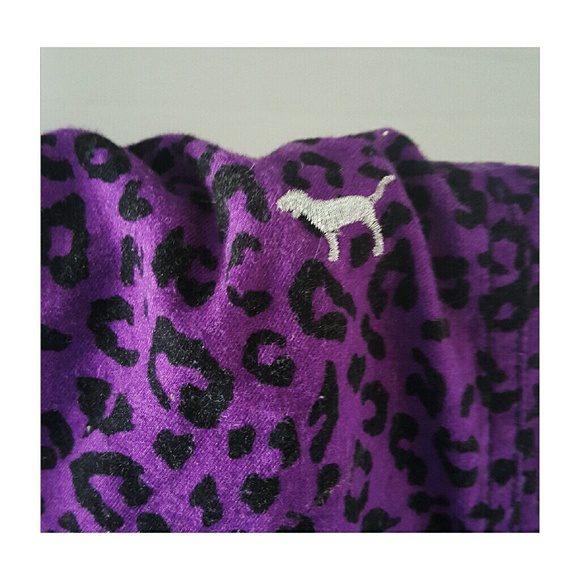 PINK - Picture 3 of 3