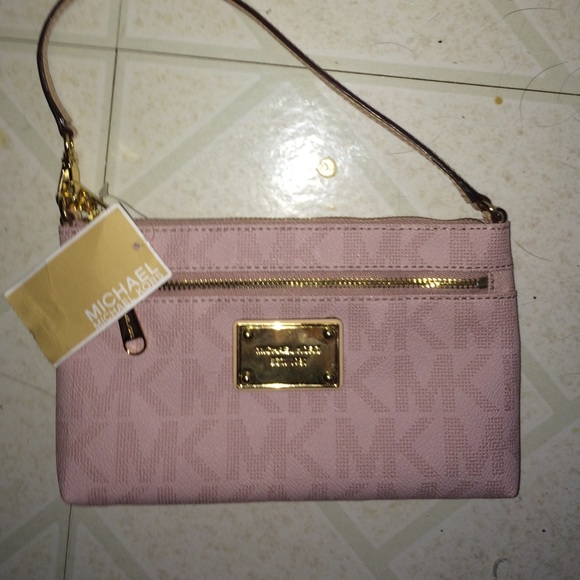 Sold! Michael Kors Wristlet
