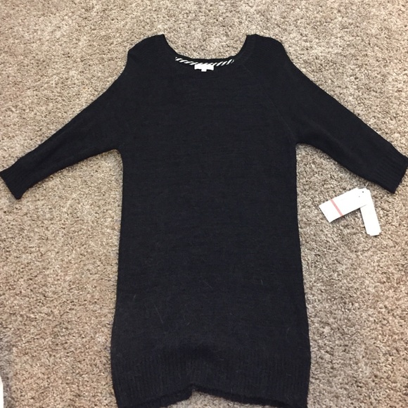 Gianni Bini long black sweater