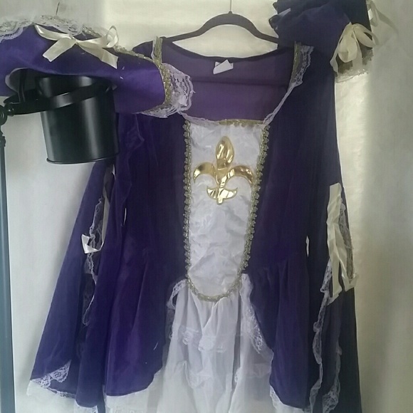 Pirate costume (size 14) includes hat & boot cover
