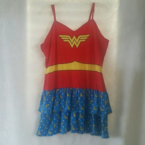 Wonder Woman gown for all the SUPERMOMS!!!