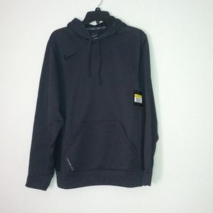Nike therma-fit pullover