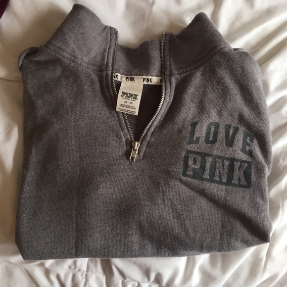 Gray 1/4 zip sweatshirt