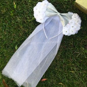 Floral white bride Minnie ears💎