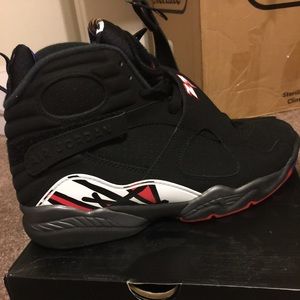 Sold !!!!!!! Jordan's 8 retro