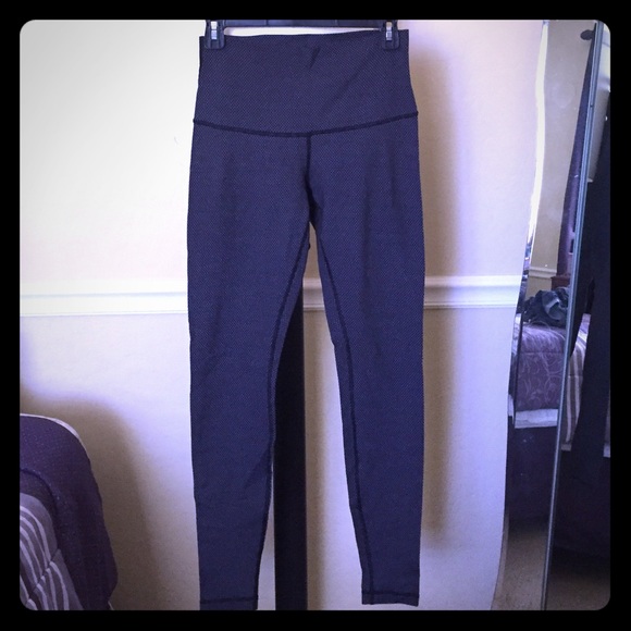 Lululemon Wunder Under Roll Down