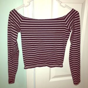 Long sleeve crop top