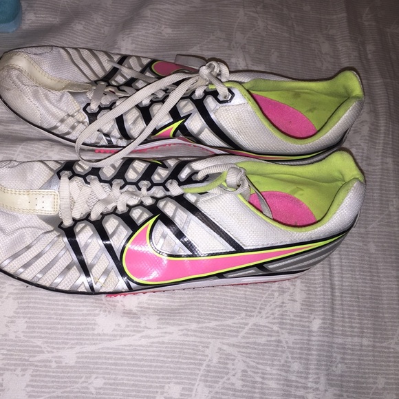 Track spikes