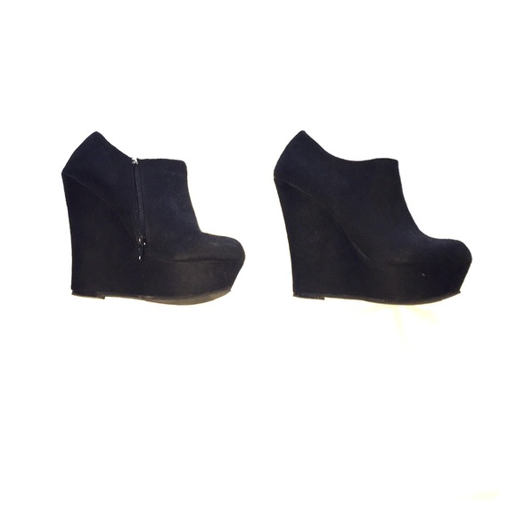 Black wedge heels size 6.5