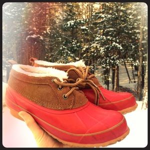 Final Price Drop!!! Duck boots