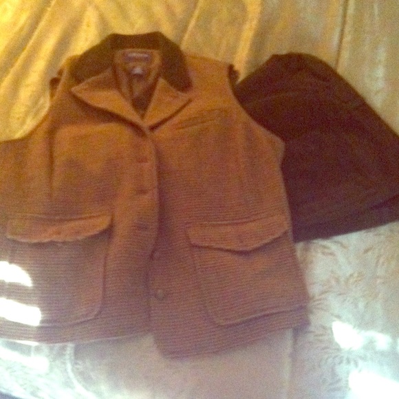 Chaps vest w cord pants