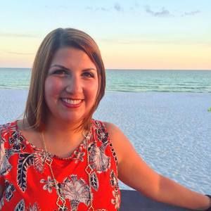 Meet your Posher, Caitlin