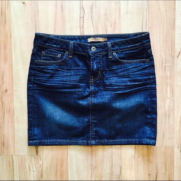 Arden B Dresses & Skirts - Arden B denim mini skirt ❤️