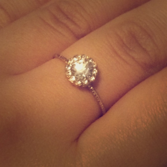 "Gold" "Diamond" ring