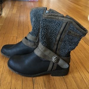 Boutique boots, worn twice