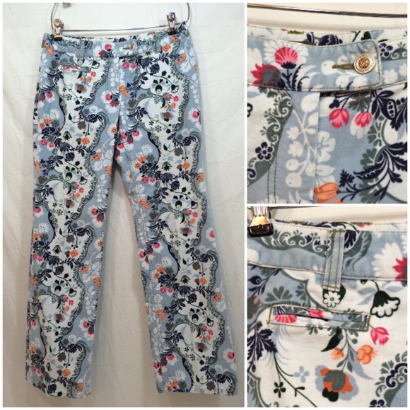Blue and white floral print pants - Fei - Picture 2 of 4