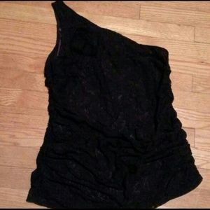 One shoulder black lace top w/ plum shell