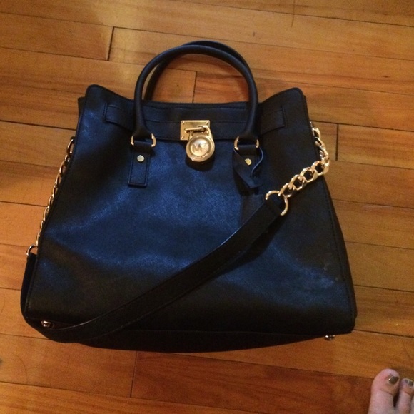 Sold! Michael Kors Hamilton