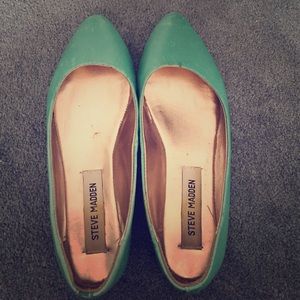 Steve Madden flats!