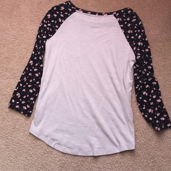 Brand new Nollie Pacsun shirt - Picture 3 of 4