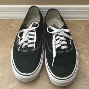 Men's size 10 black vans
