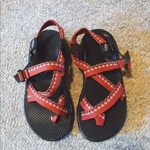 Women's NEW Chacos Custom Made 7