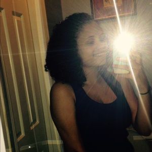 Meet your Posher, Jasmine