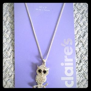 Claire's Owl Necklace. Never been worn!
