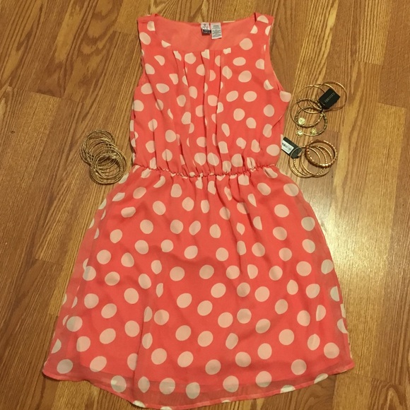 ❤️Dress & bracelet bundle❤️