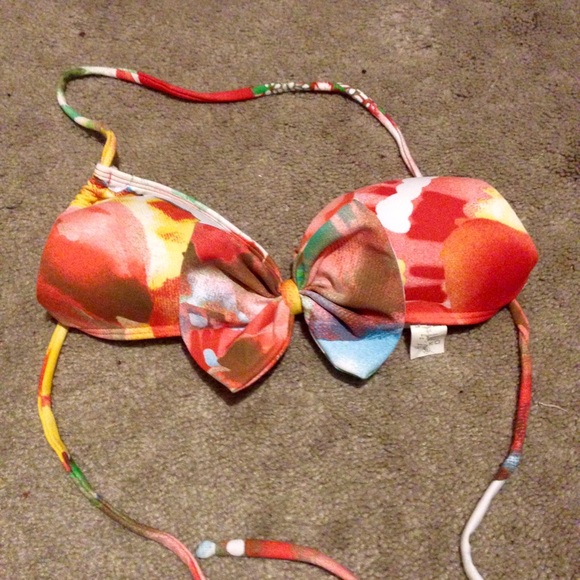 San Lorenzo Bikini Top with Bow