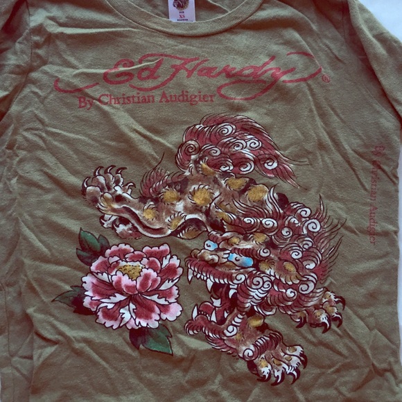 Ed hardy long sleeve shirt. Sz xs