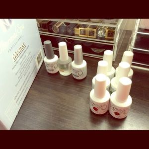 Gel Nail Polishes and U/V Light Nail Dryer