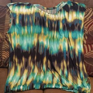 PRICE⬇Sleeveless Worthington top