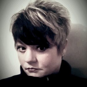 Meet your Posher, Amy jo