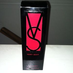 Victoria's secret Very sexy perfume NWOT