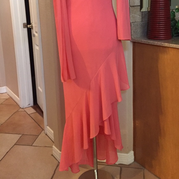 ❌SOLD OFFLINE❌Beautiful peach cocktail party dress - Picture 4 of 4