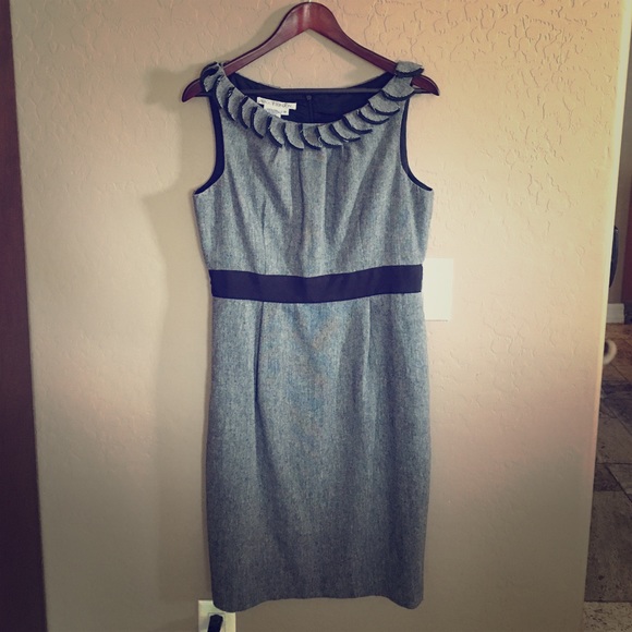 Nice dress for a special occasion or work!