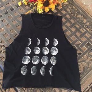 Brandy Melville original moon muscle tee