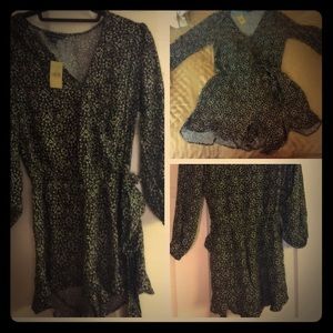 American Eagle Blk & White Romper