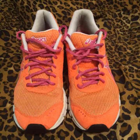 Orange ASICS - Picture 2 of 4
