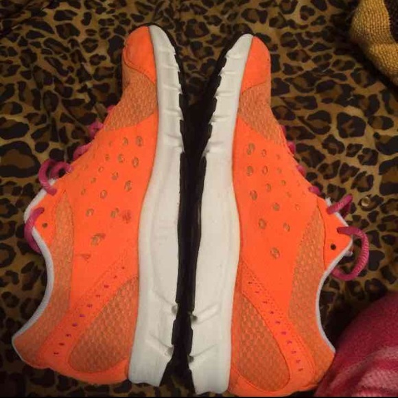 Orange ASICS - Picture 4 of 4