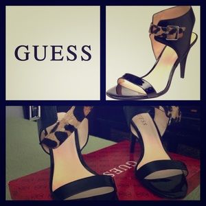 Guess animal print sandal