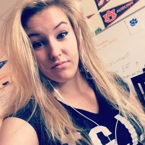 Meet your Posher, Andii