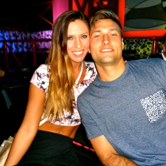 Meet your Posher, Erica - Picture 3 of 4