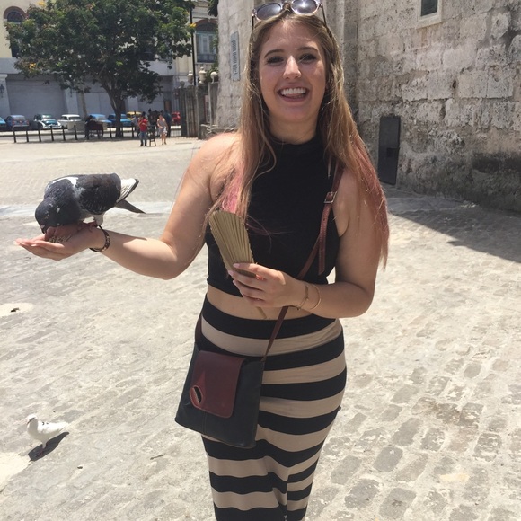 Meet your Posher, Olivia