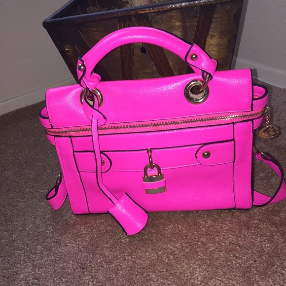 Brand new cute fashion handbag