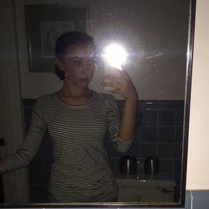 Meet your Posher, Leia