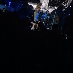 Meet your Posher, Daysi