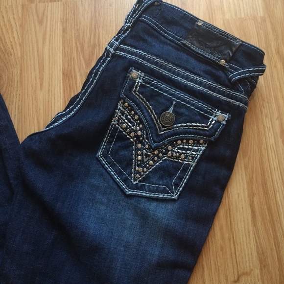 NWOT dark wash vigoss Bootcut jeans size 5